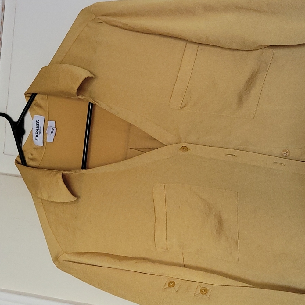 Blouse - Picture 2 of 3